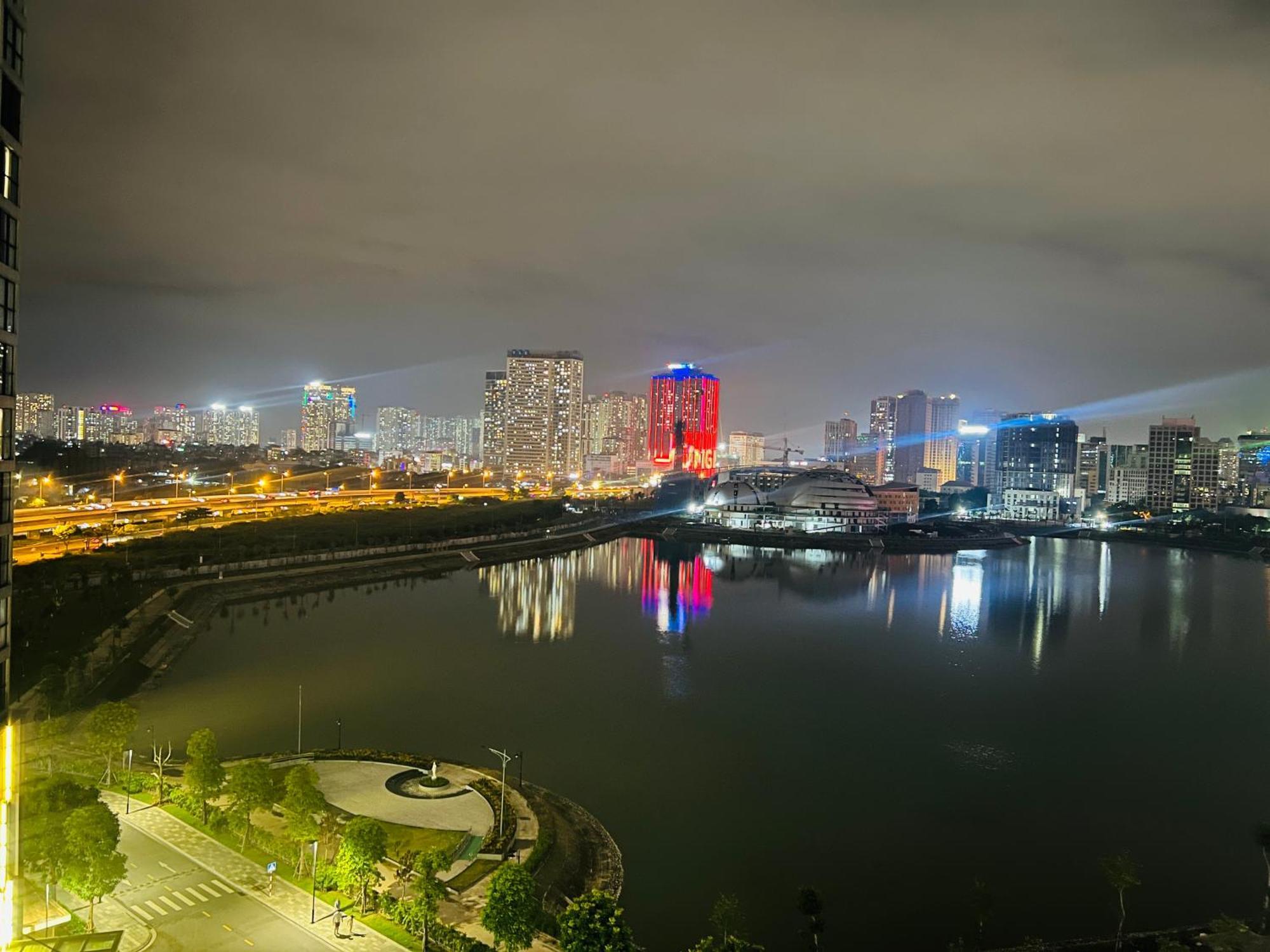 Nanahousing-Vinhomes Skylake-Luxury Apartment Near Keangnam Hanoi Exteriör bild